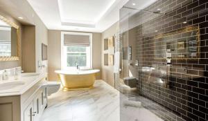 RTI Lairds AV Treetops mansion - bathroom